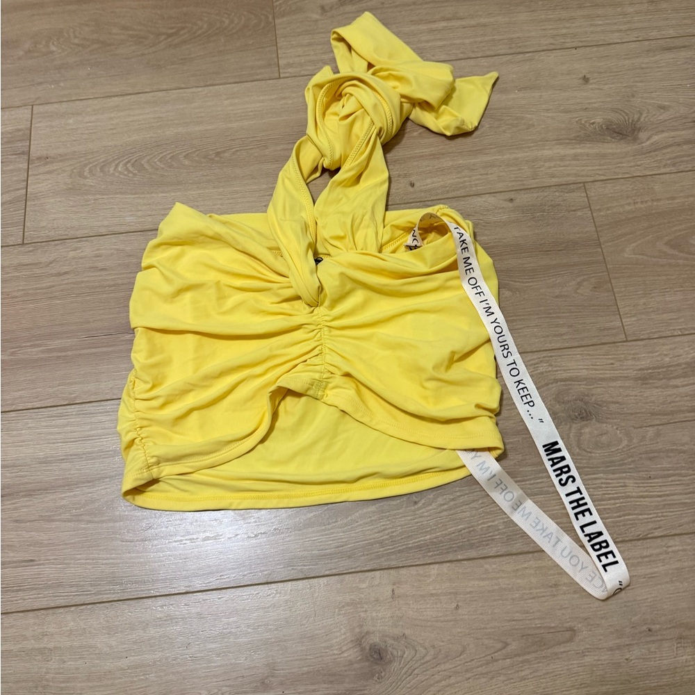 Mars The Label Yellow Twist-Front Crop Top